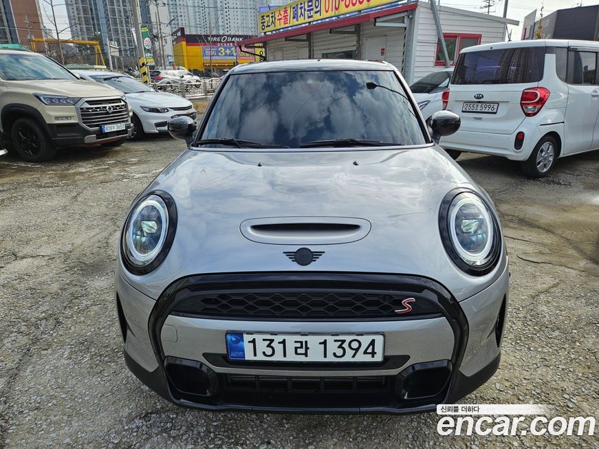 Mini Cooper 2024