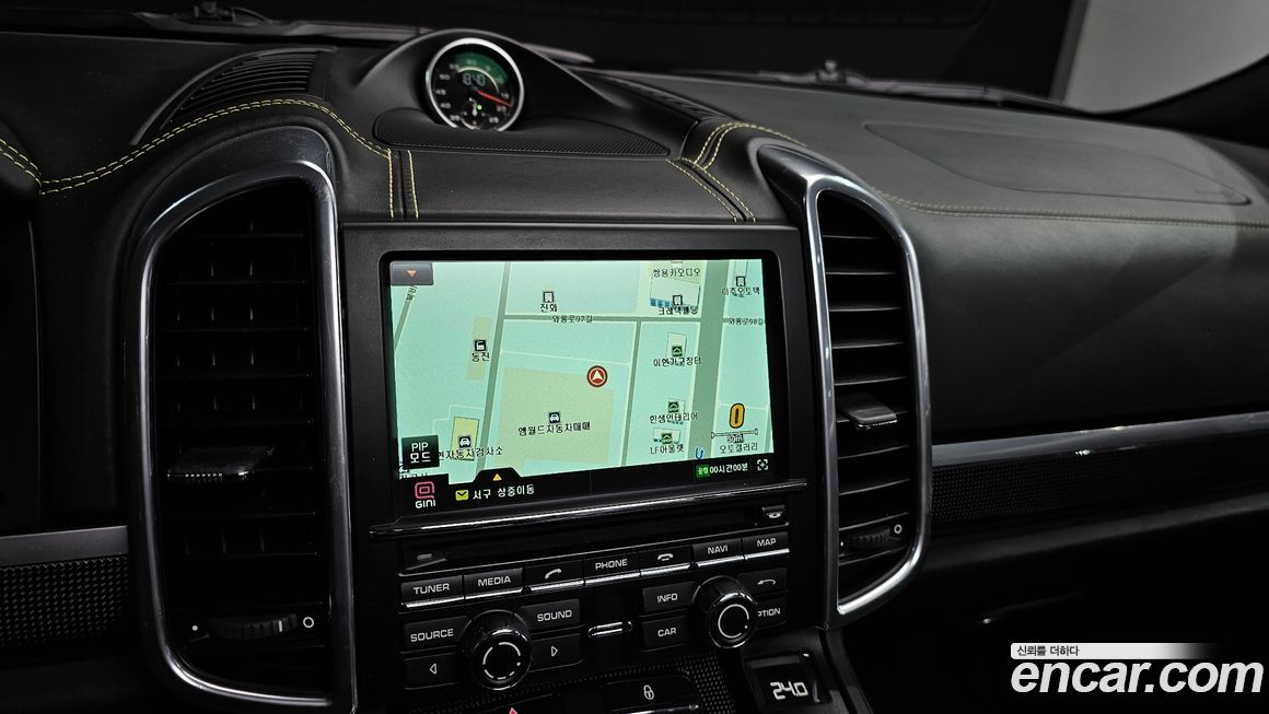 Porsche Cayenne 2013