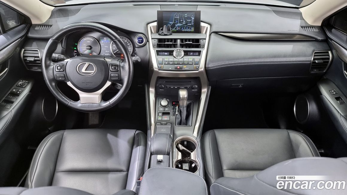 Lexus NX 2017