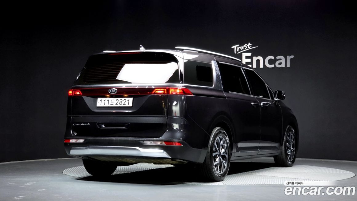 Kia Canival 2021