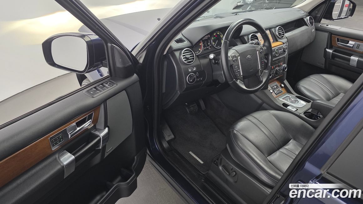 Land Rover Discovery 2016
