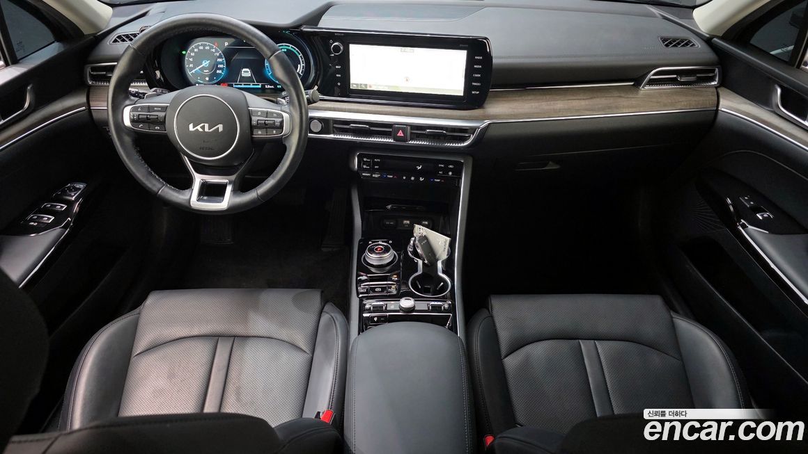 Kia K5 2023