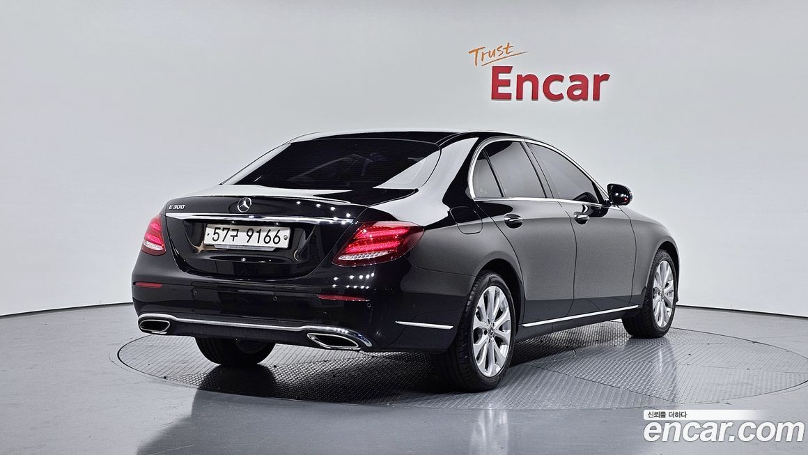 Mercedes-Benz E-Class 2017