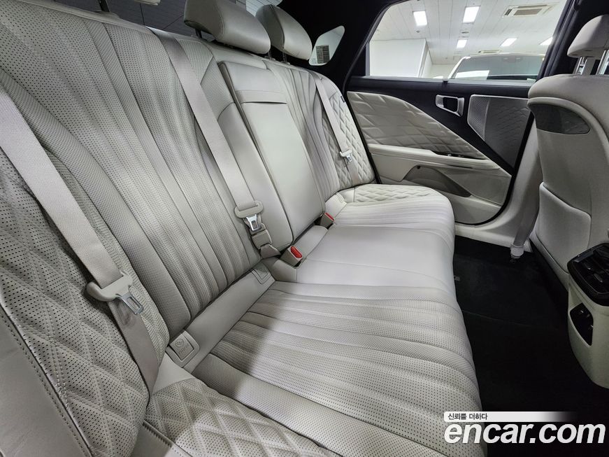 Kia K8 2023