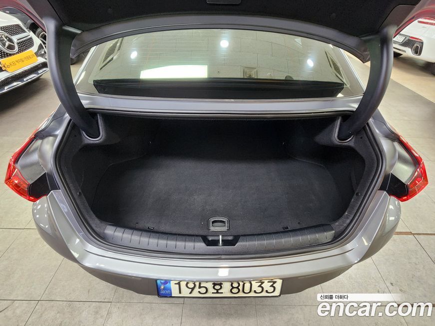 Kia K8 2023