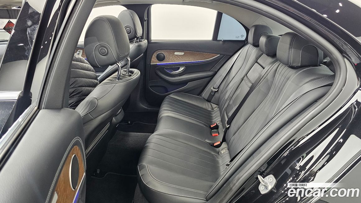 Mercedes-Benz E-Class 2017