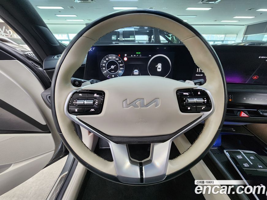 Kia K8 2023