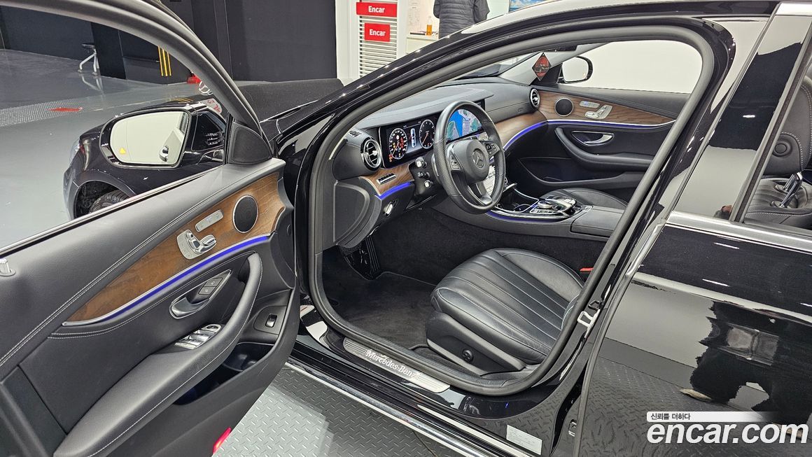 Mercedes-Benz E-Class 2017