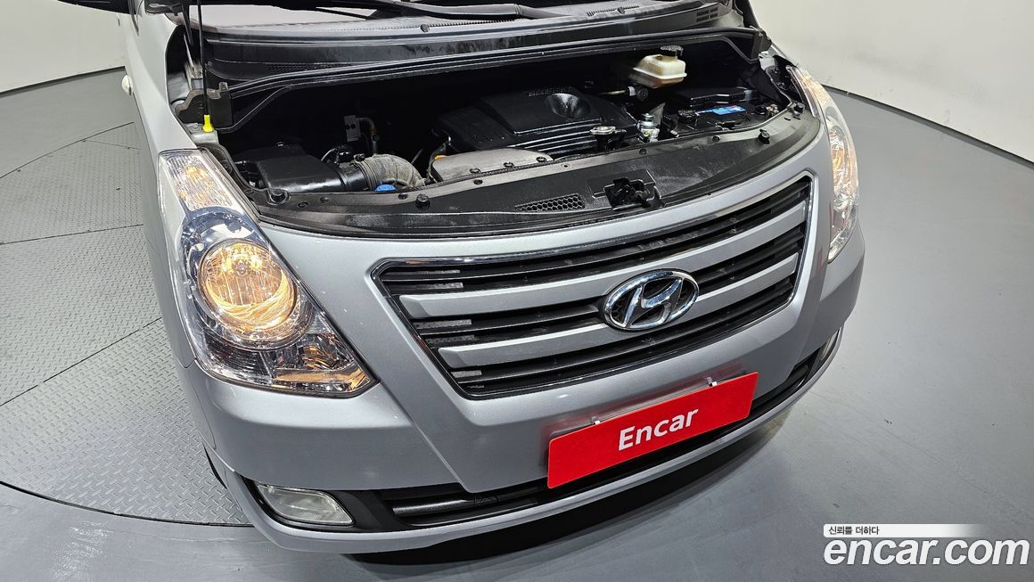 Hyundai Starex 2016
