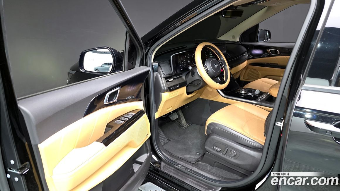 Kia Canival 2021