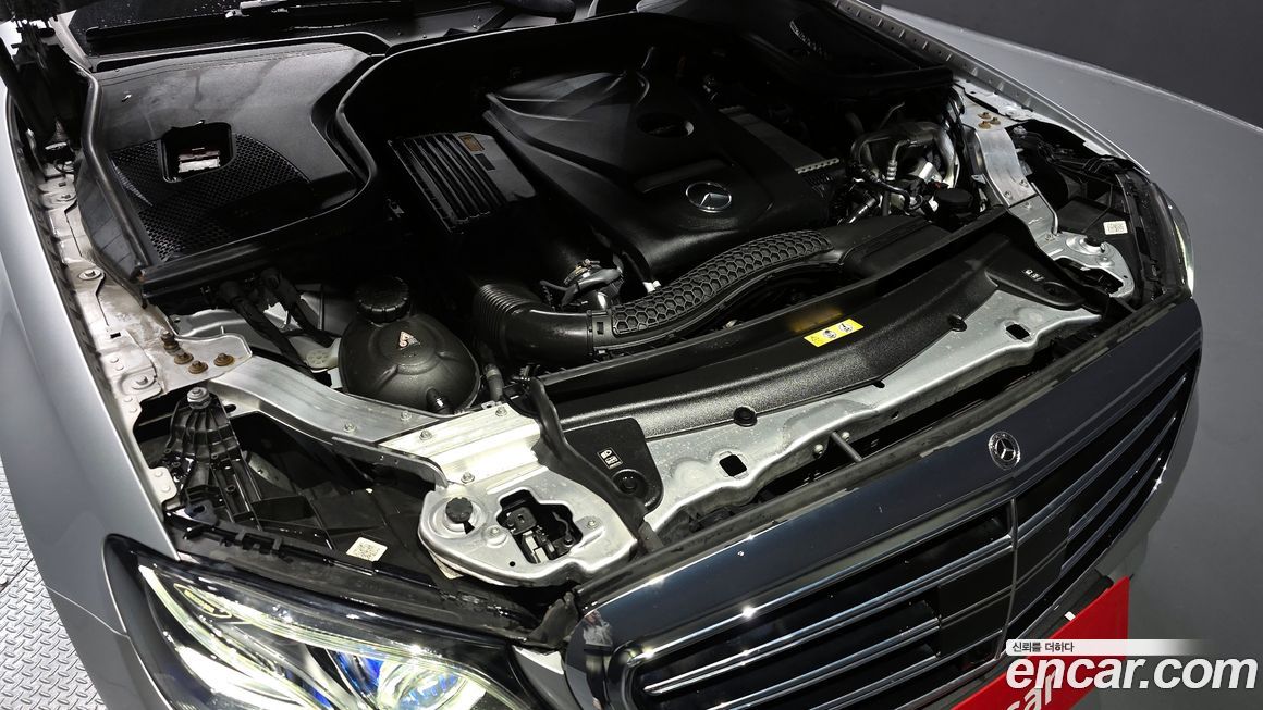 Mercedes-Benz E-Class 2020