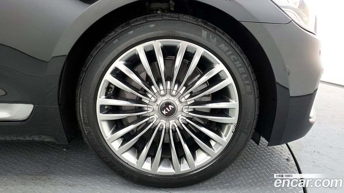 Kia K9 2019