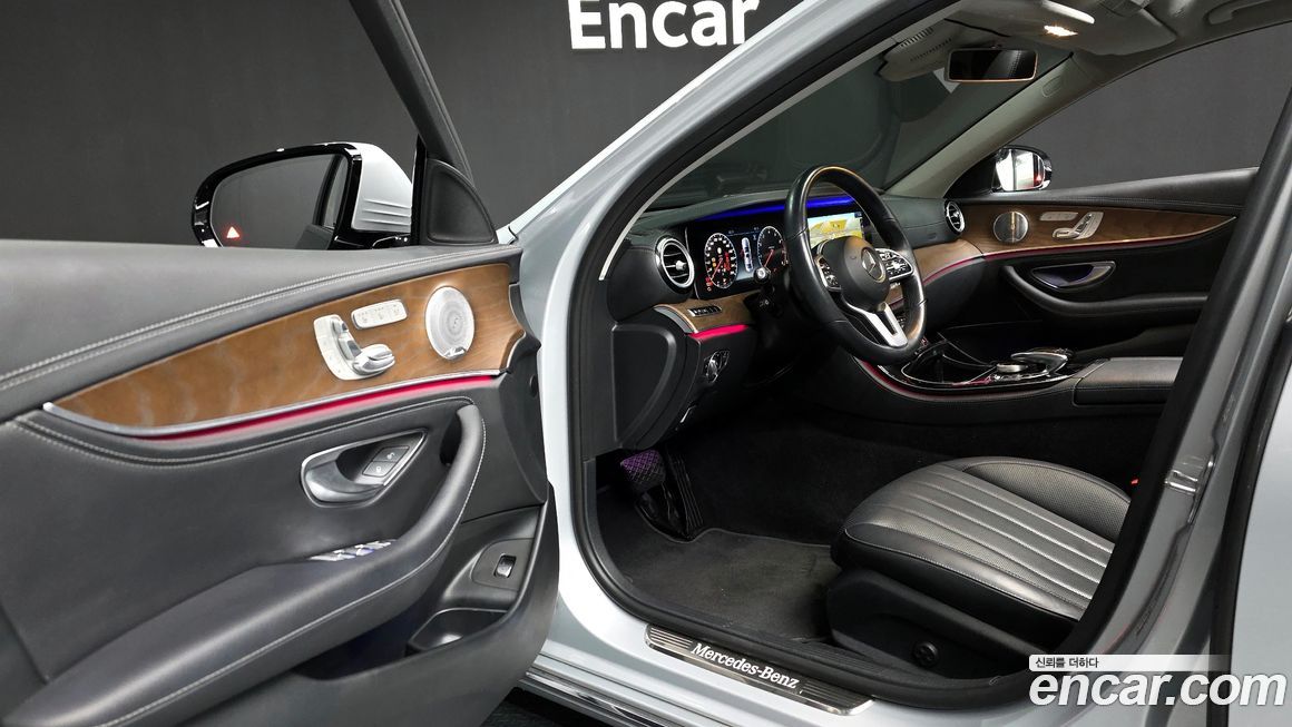 Mercedes-Benz E-Class 2020