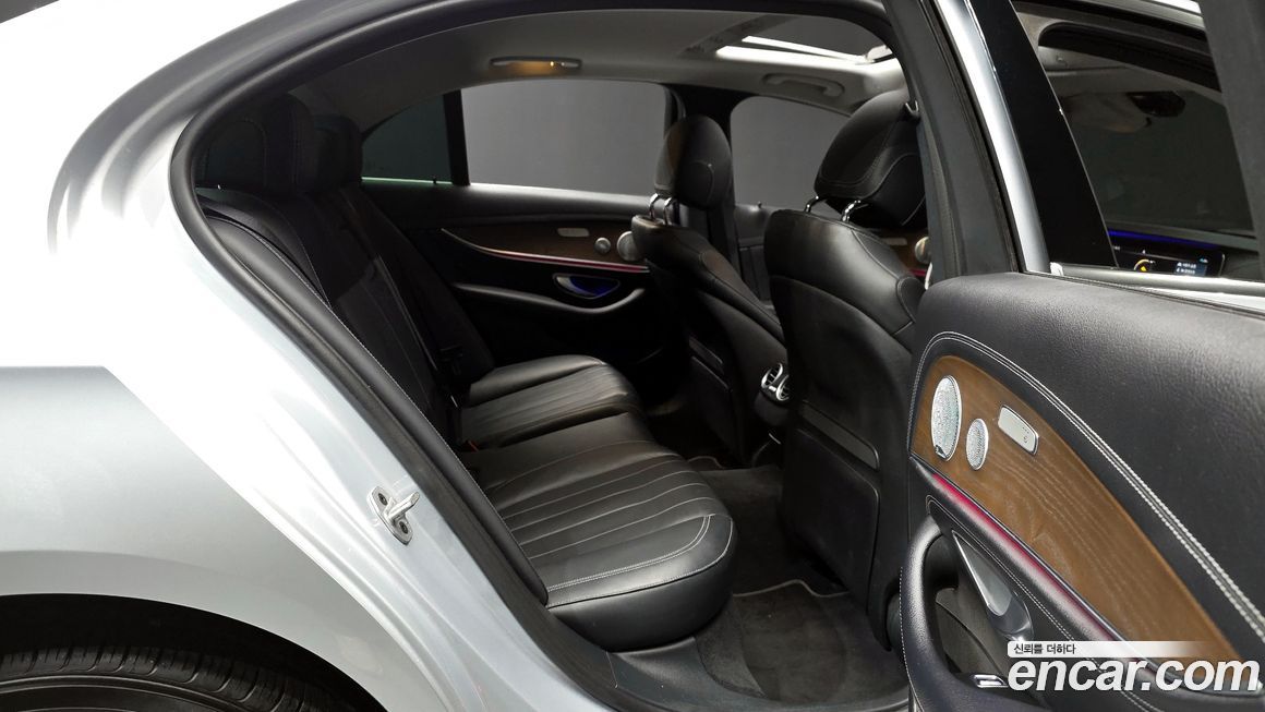 Mercedes-Benz E-Class 2020