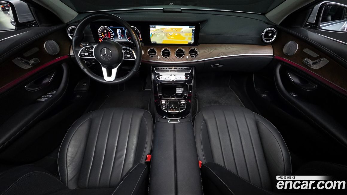 Mercedes-Benz E-Class 2020