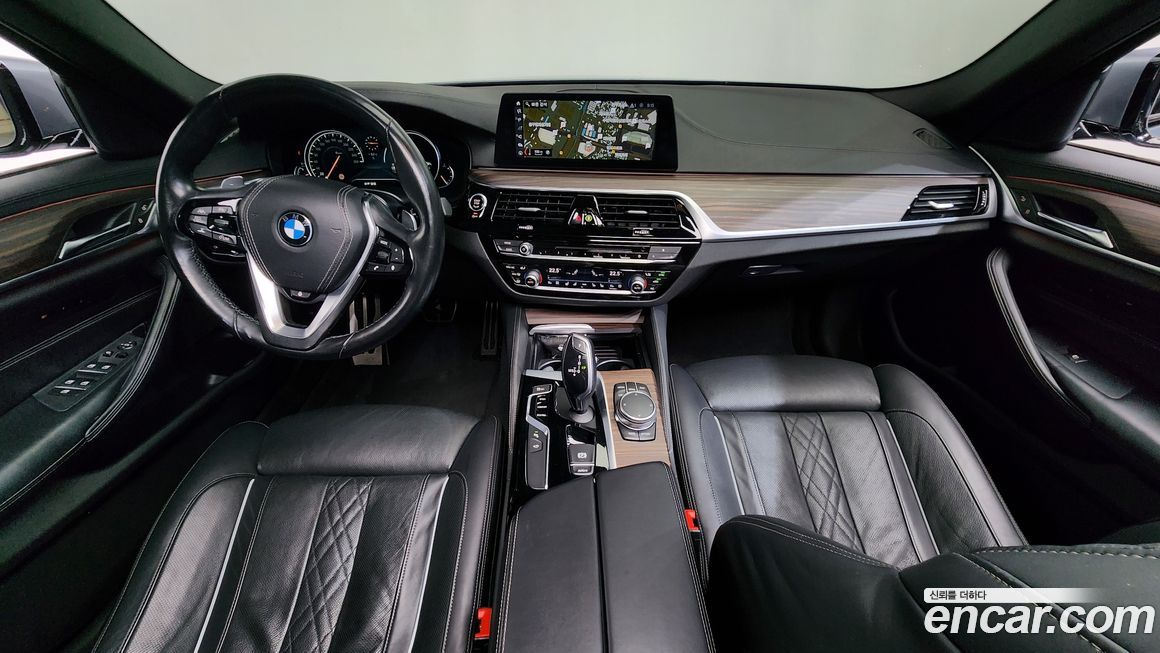 BMW 5-Series 2017