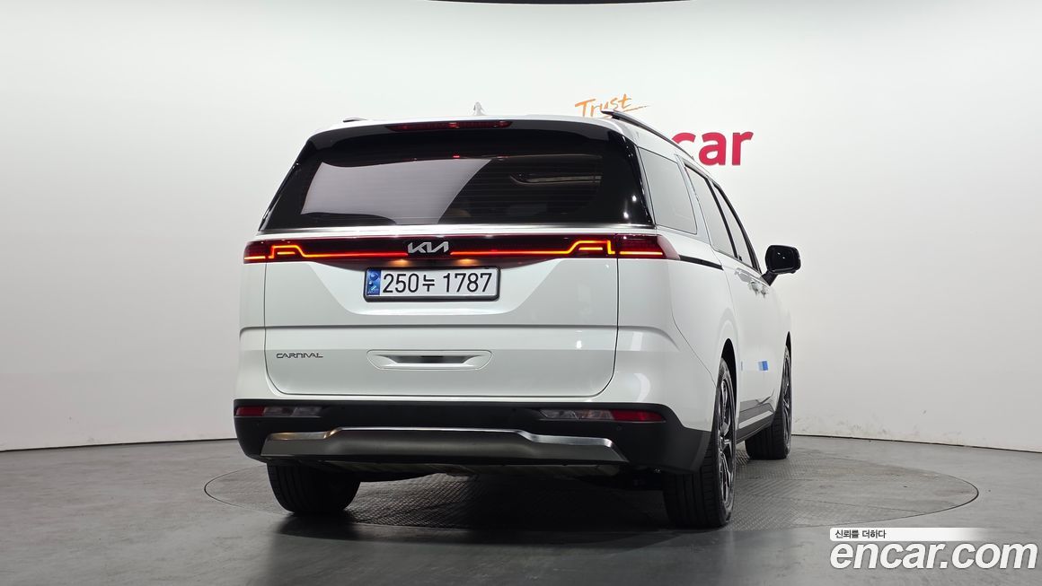 Kia Canival 2023