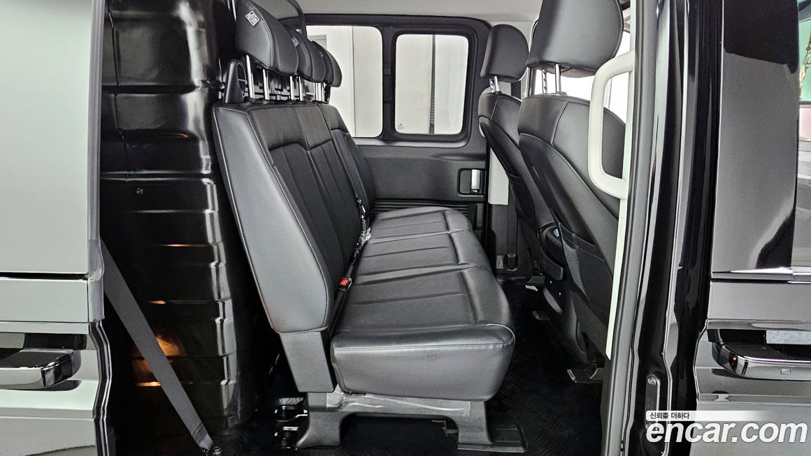 Hyundai Staria 2023
