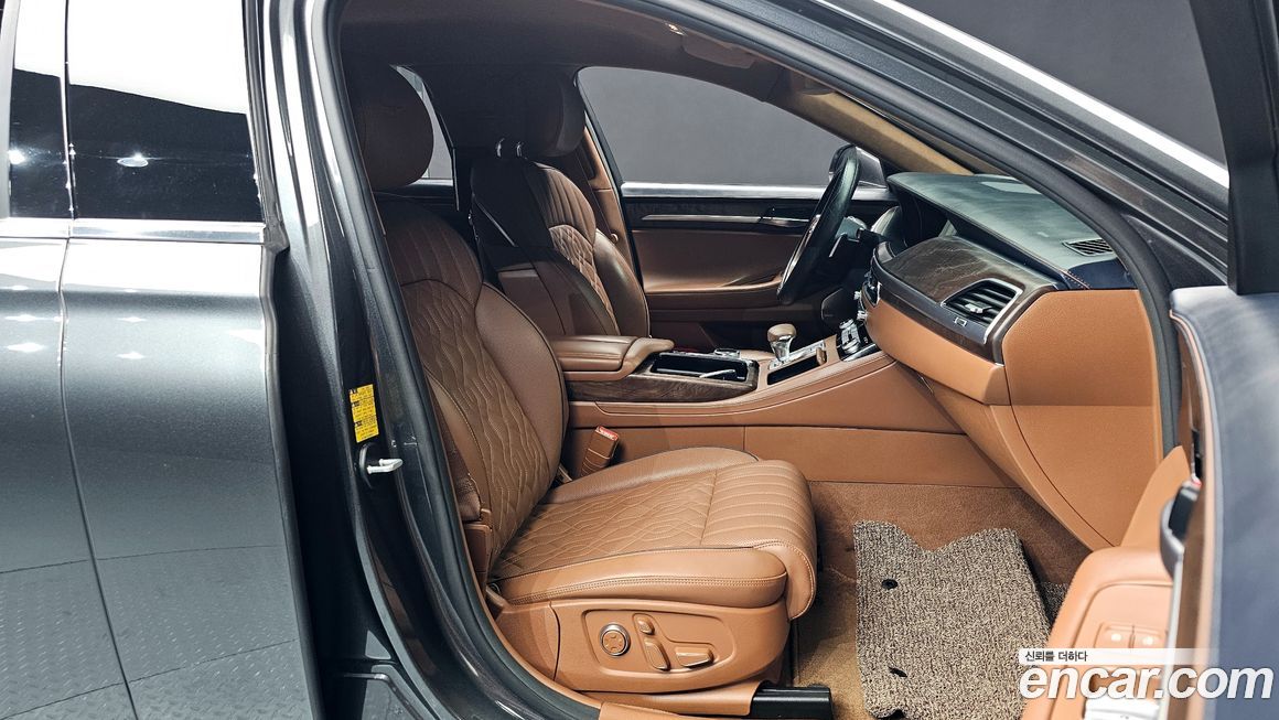 Genesis G90 2021