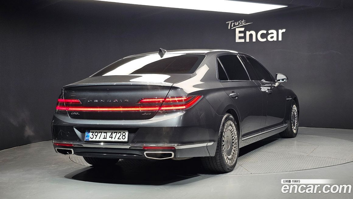 Genesis G90 2021