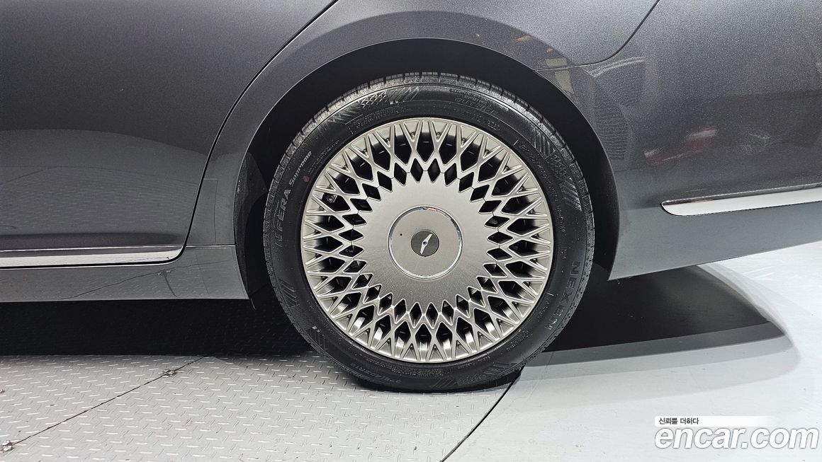 Genesis G90 2021