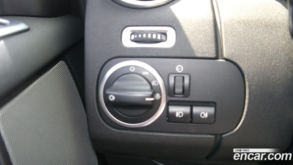 Land Rover Discovery 2016