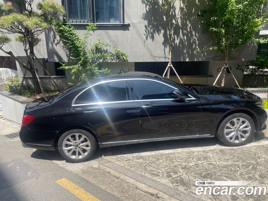 Mercedes-Benz E-Class 2019