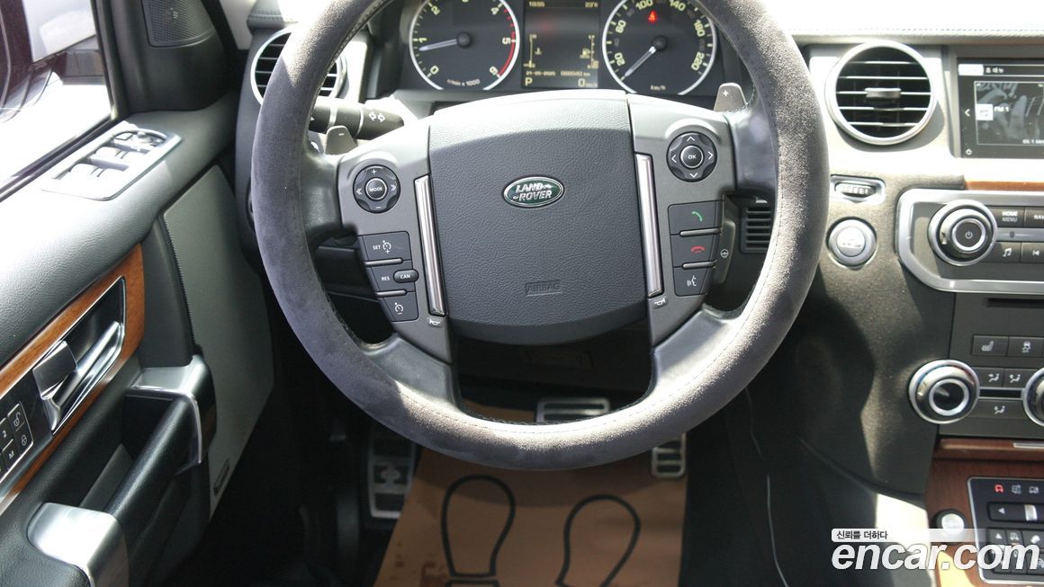 Land Rover Discovery 2016
