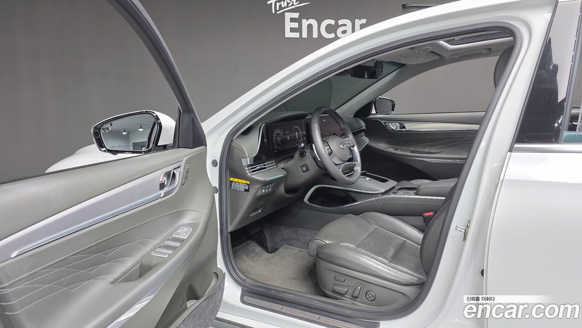 Hyundai Grandeur 2020