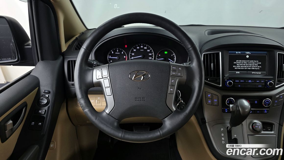 Hyundai Starex 2019