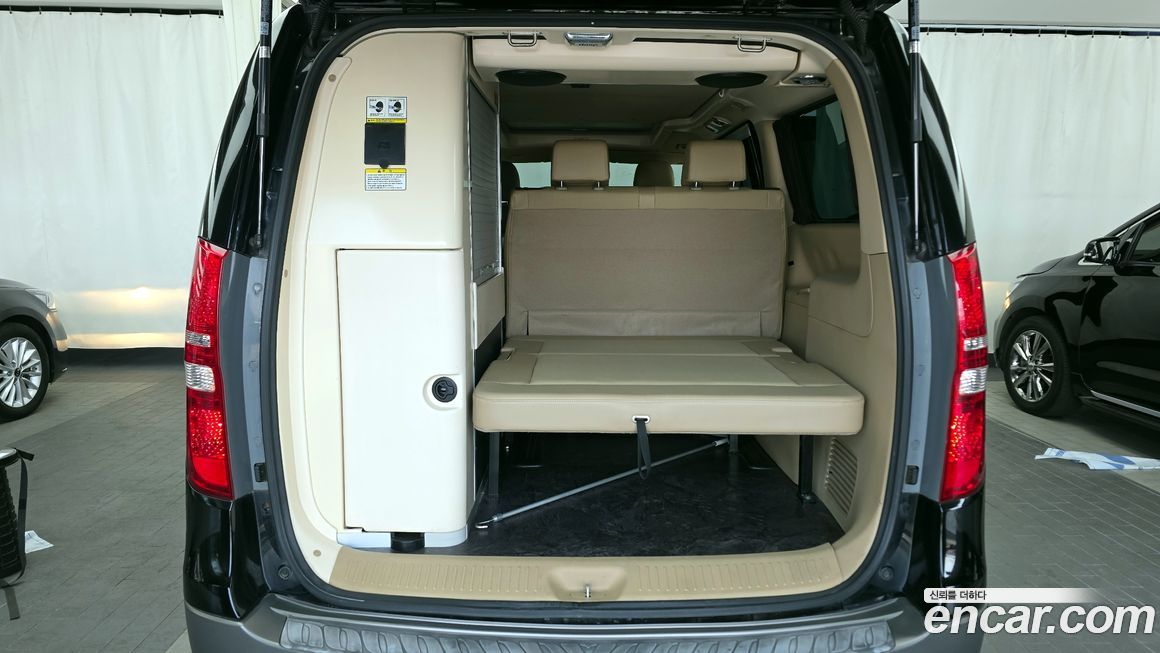 Hyundai Starex 2019
