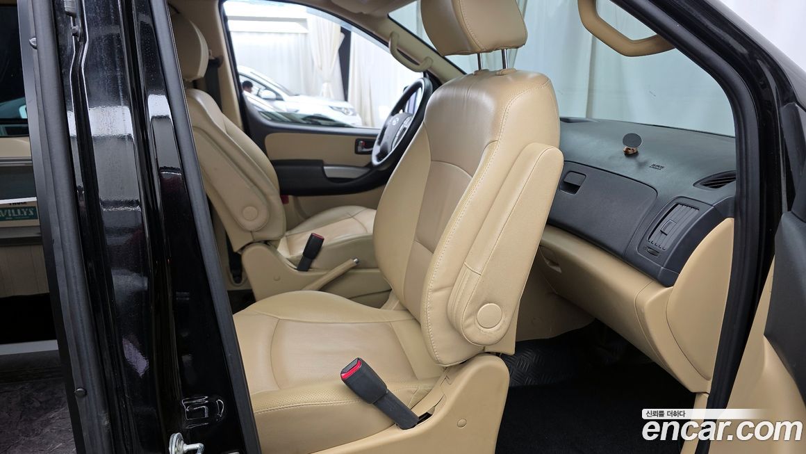 Hyundai Starex 2019