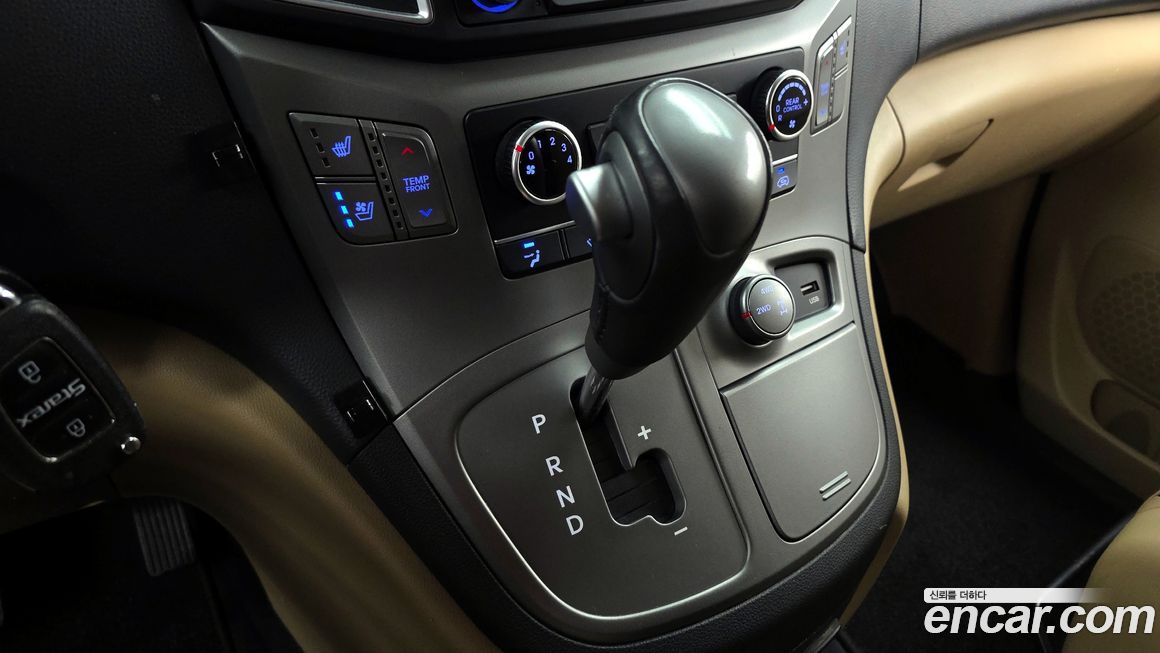 Hyundai Starex 2019