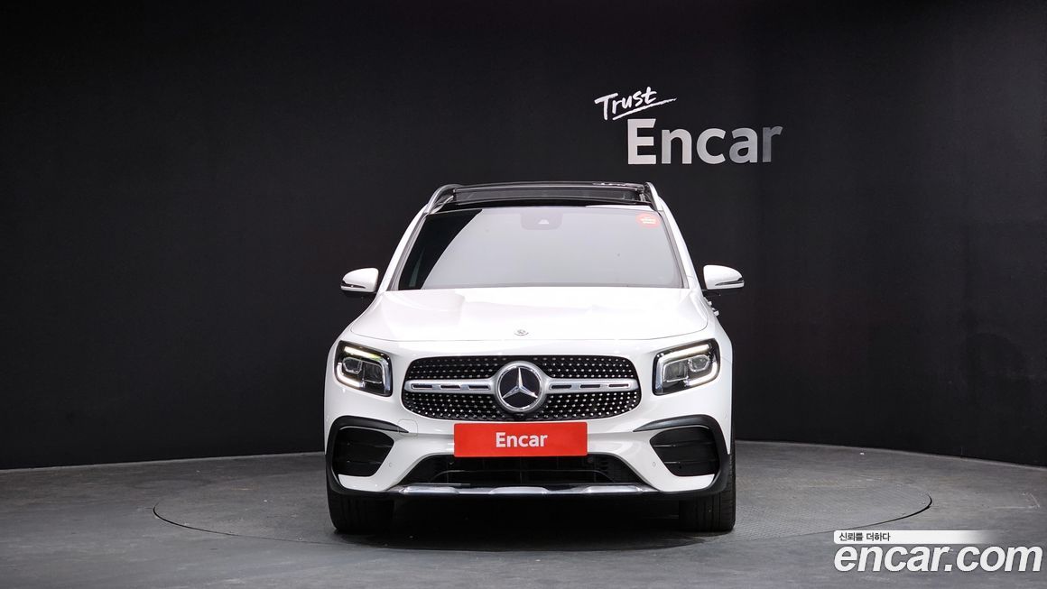 Mercedes-Benz GLB-Class 2021