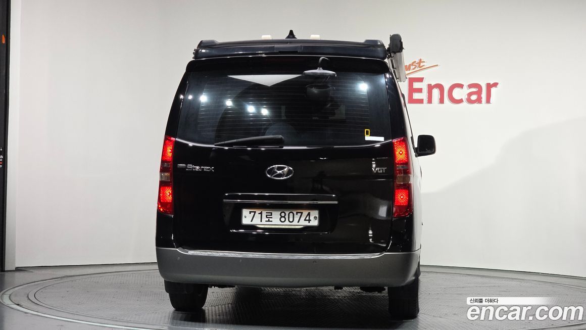 Hyundai Starex 2019