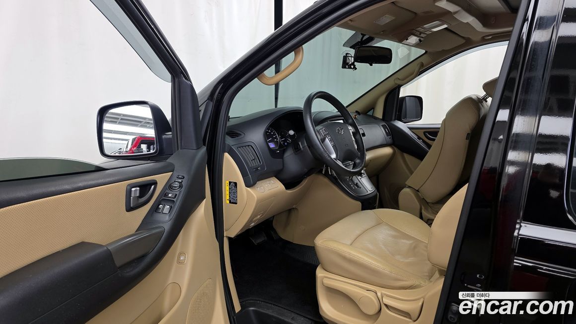 Hyundai Starex 2019