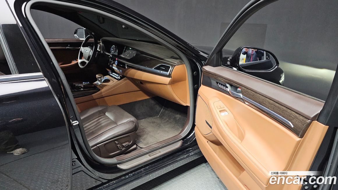 Genesis G90 2021