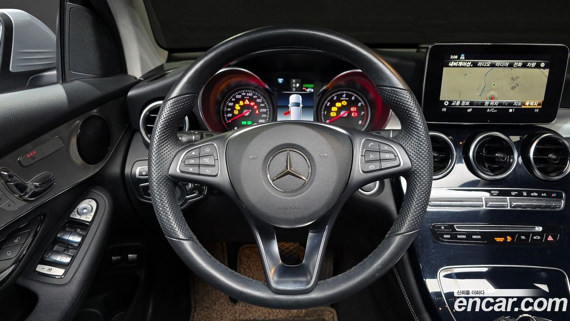 Mercedes-Benz GLC-Class 2019