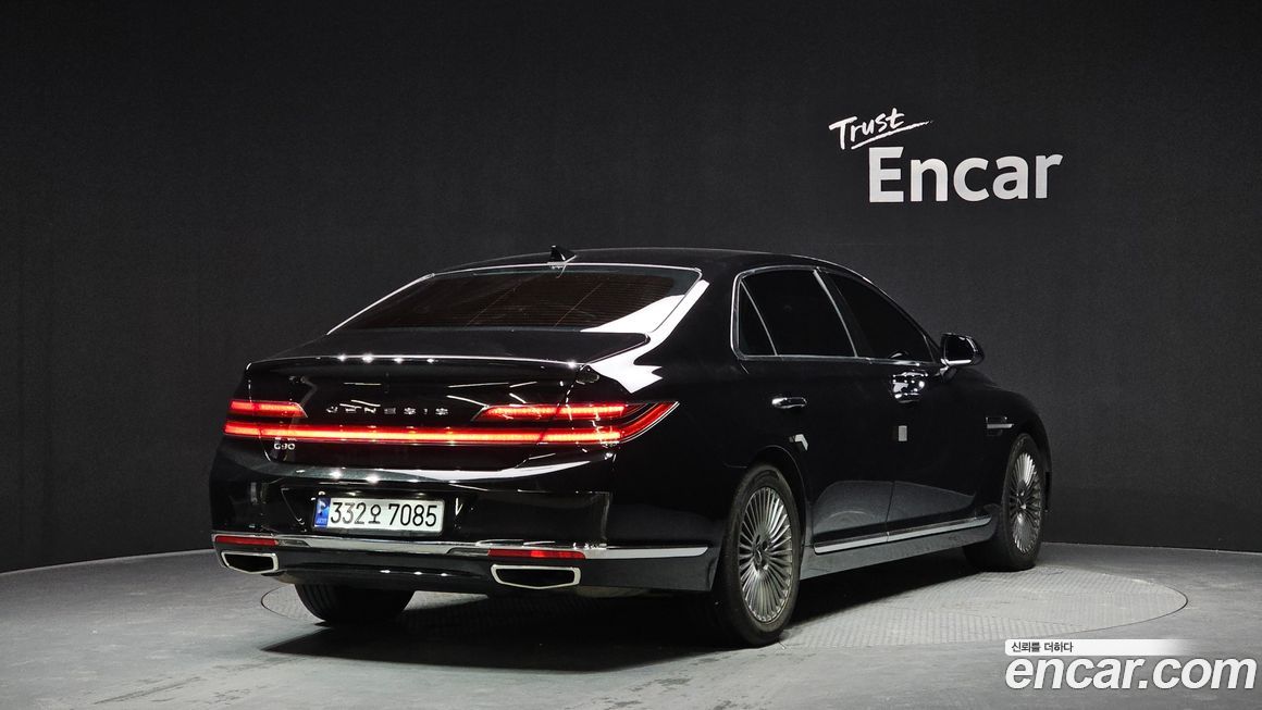 Genesis G90 2021