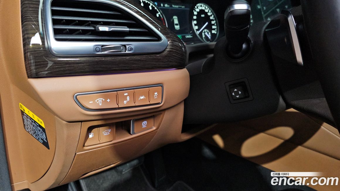 Genesis G90 2021
