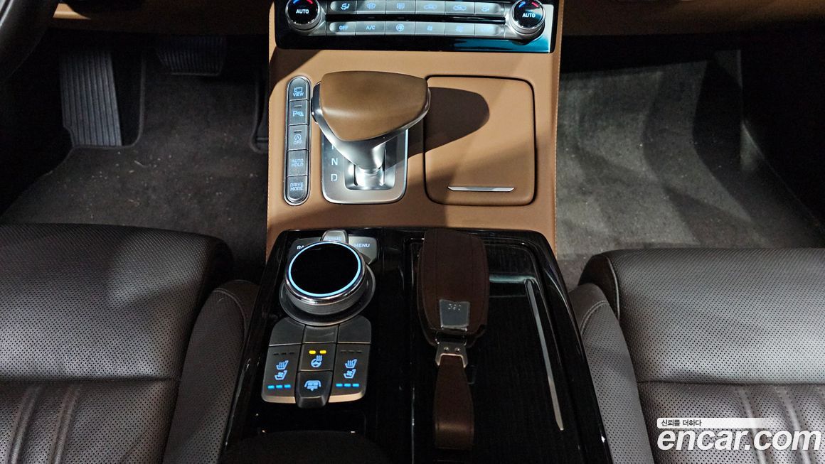 Genesis G90 2021