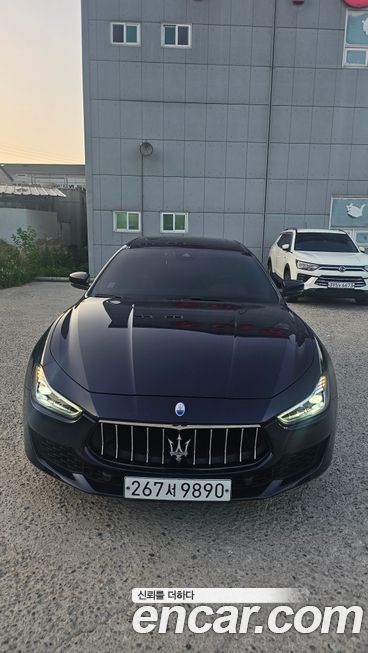 Maserati Ghibli 2019