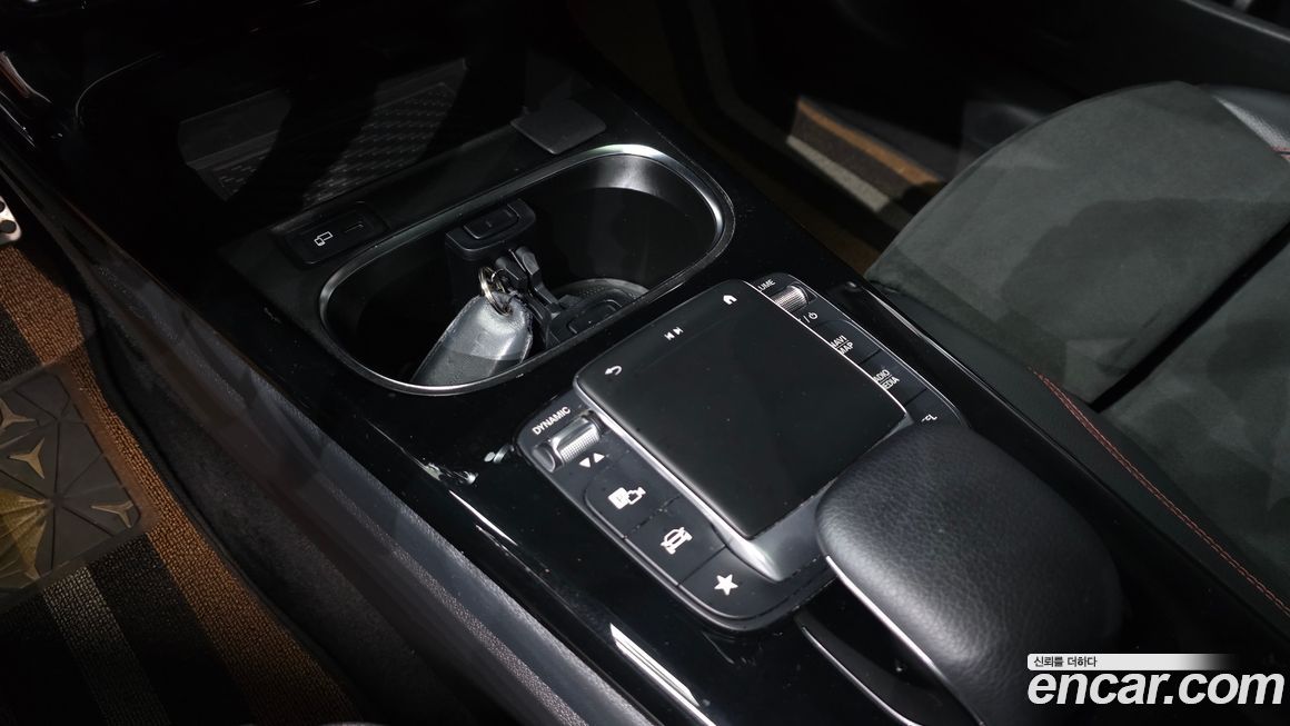 Mercedes-Benz CLA-Class 2020