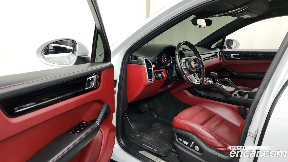 Porsche Cayenne 2020