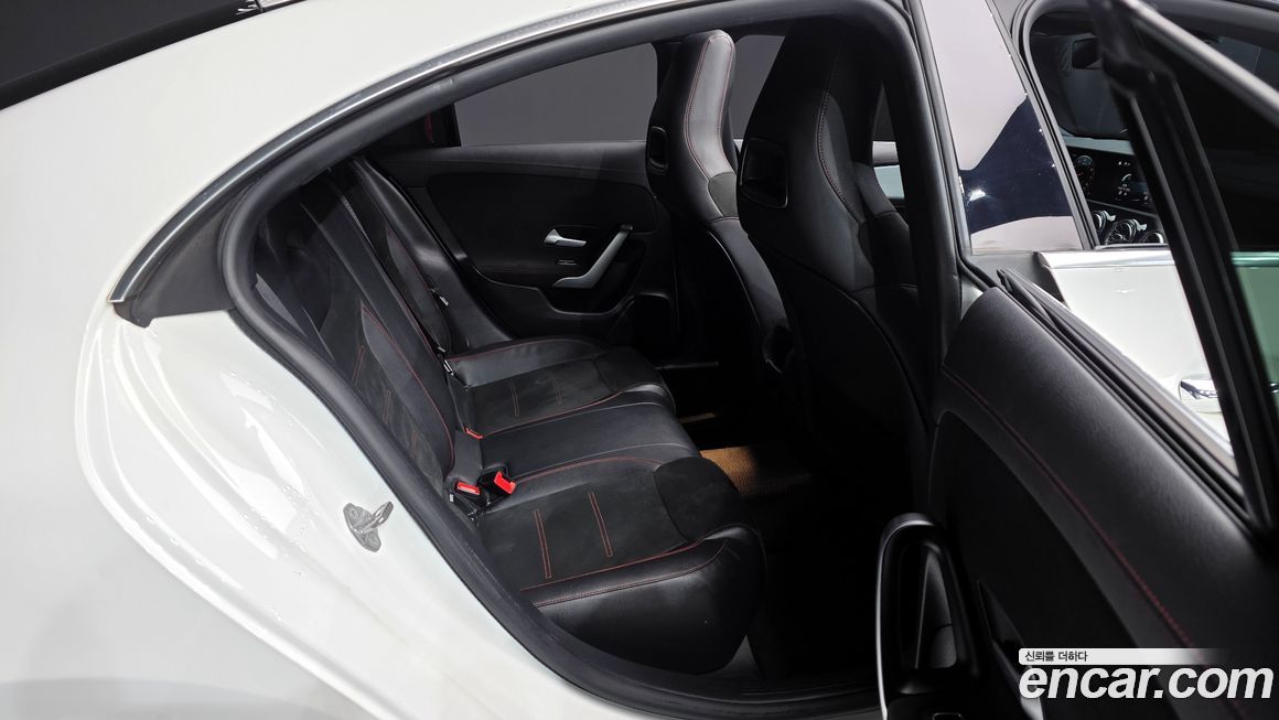 Mercedes-Benz CLA-Class 2020