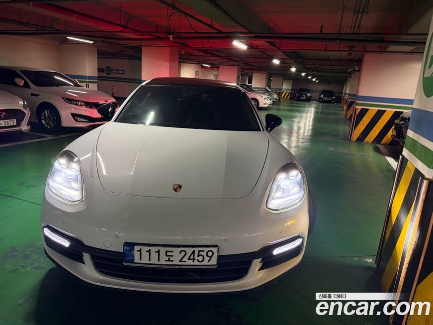 Porsche Panamera 2018