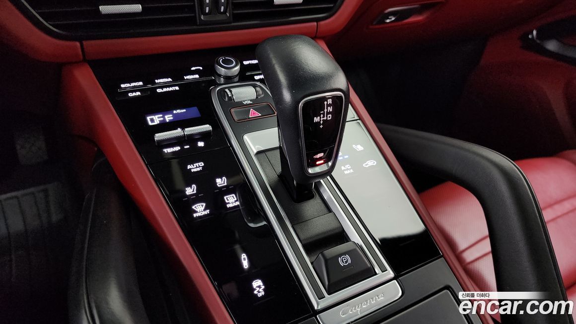 Porsche Cayenne 2020