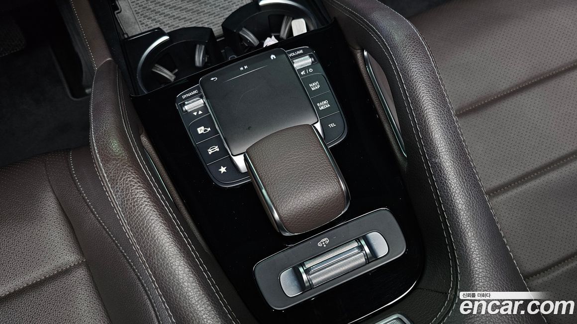 Mercedes-Benz GLE-Class 2021