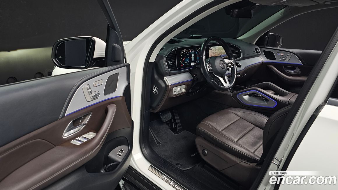 Mercedes-Benz GLE-Class 2021