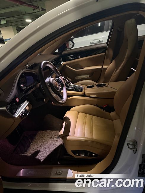 Porsche Panamera 2018